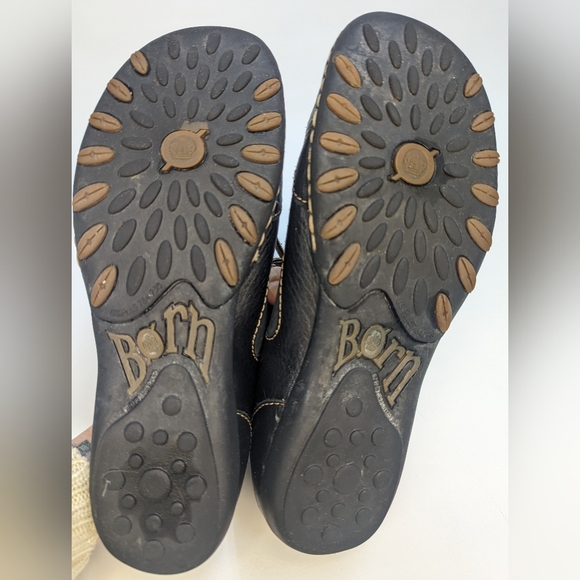 Born Hawkeye Walking Shoe Black Size 8 1/2 Great Condition - Picture 10 of 10